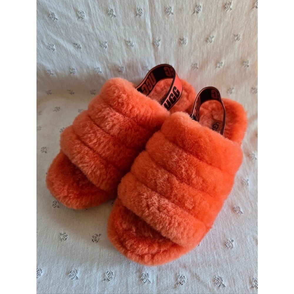 UGG Fluff Yeah Slide Slippers in Bright Orange Size 9